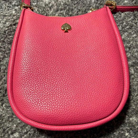kate spade Handbags - Kayla Small Swingpack Crossbody Bag NWOT